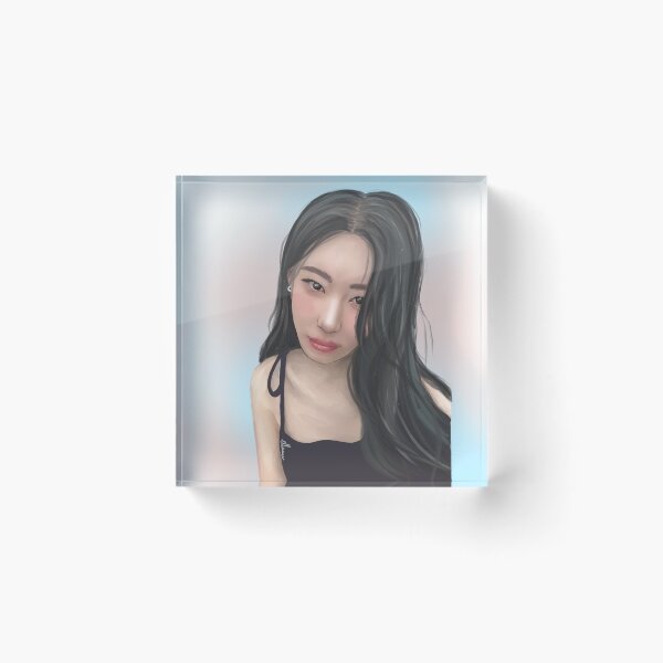 Artikelvorschau, Chaeryeong von Itzy entworfen und verkauft von elluuu.