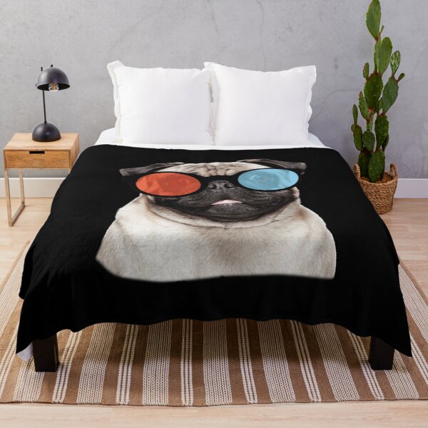 Artikelvorschau, Mops Hund Brille Design entworfen und verkauft von kudostees.