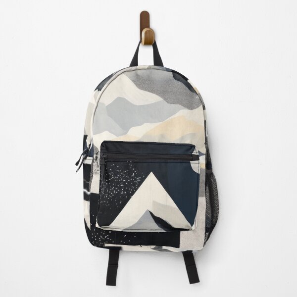 Artikelvorschau, Entdecken Sie "Simplistic & Minimalistic Snowy Winter Alps" mit Bauhaus-Flair entworfen und verkauft von ArtificialGenes.