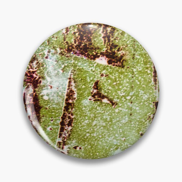 FD:VII Grassy Arse Pin