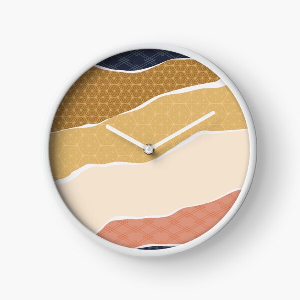 Geometric pattern in Japanese style Clock