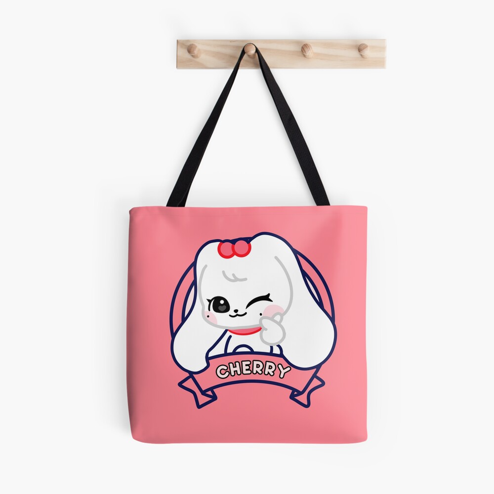Ive ウォニョンMinive バッグ Cheery ハグバッグ 未開封 IVE (MINIVE) Jang Wonyoung's Character Cherry