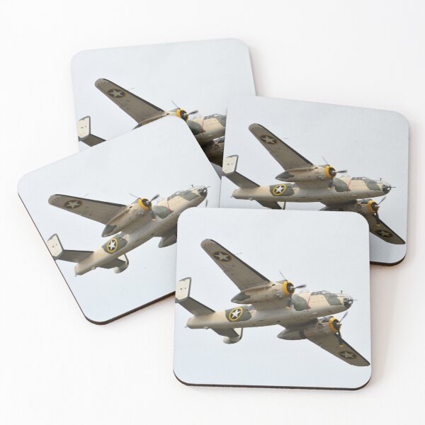 Artikelvorschau, B-25 Mitchell im Flug – Warbird-Flugzeugfotografie entworfen und verkauft von Amy McDaniel.
