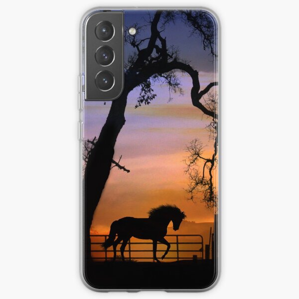 Aperçu de l'œuvre Beau cheval et clôture avec Silhouette de Sunrise Oak Tree créée et vendue par Stephanie Laird.