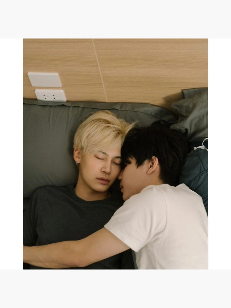Amazon.co.jp: BounPrem Between us 写真集 Photobook : おもちゃ