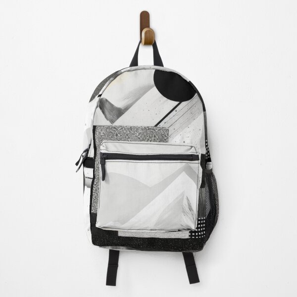 Artikelvorschau, Entdecken Sie "Simplistic & Minimalistic Snowy Winter Alps" mit Bauhaus-Flair entworfen und verkauft von ArtificialGenes.