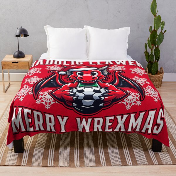 Artikelvorschau, Nadolig Llawen Merry Wrexmas Wrexham Weihnachtspullover entworfen und verkauft von Digital Spurs.
