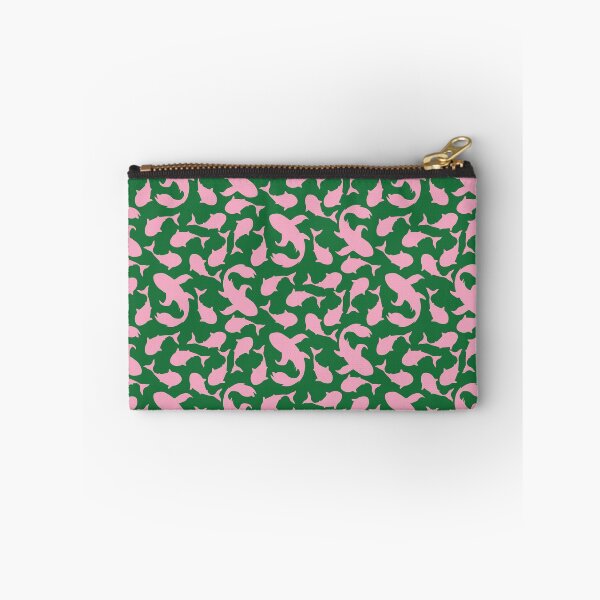Aperçu de l'œuvre Poisson Koi nageant rose et vert créée et vendue par BayhillStudio.