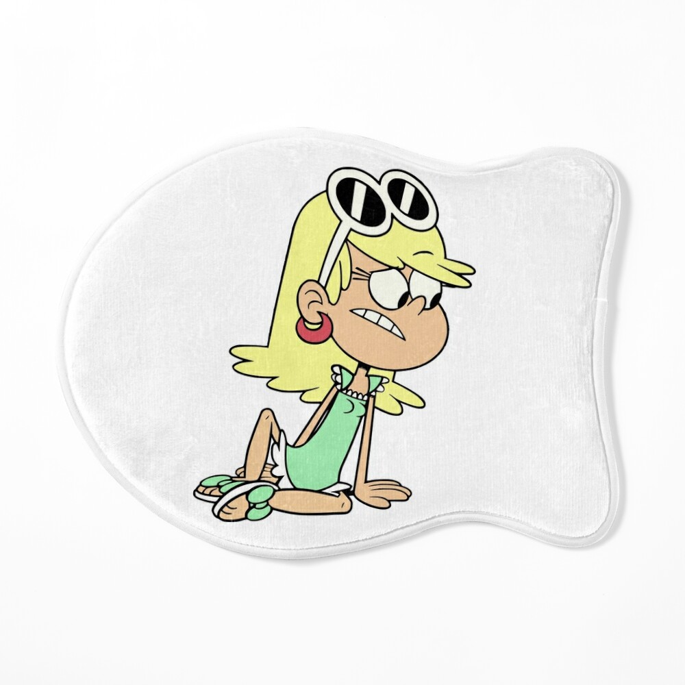 Leni Loud sitting The Loud House