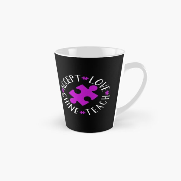 Vista previa del artículo con la obra «Acepta el amor Teach Shine Shirt Autismo Conciencia Gear en púrpura», diseñado y vendido por DynamicDesign.