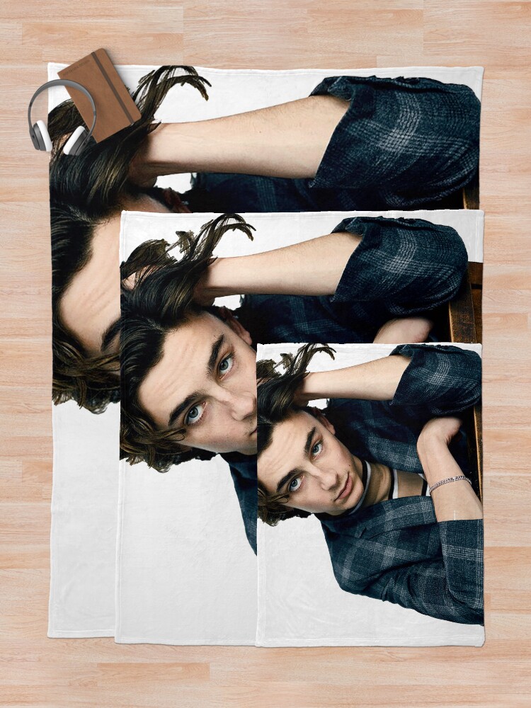 "Timothée Chalamet" Throw Blanket for Sale by immixrl Redbubble