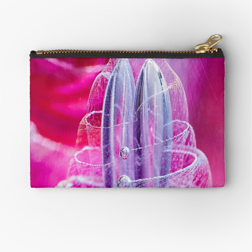 AURYN Zipper Pouch