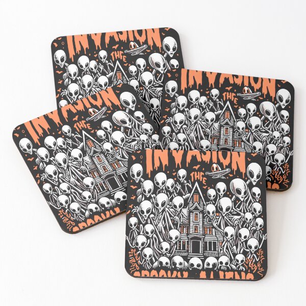 Artikelvorschau, Gruseliges Halloween mit Alien-Invasion entworfen und verkauft von KitonicTees.