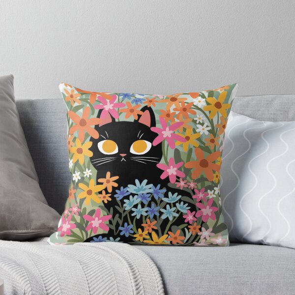 Aperçu de l'œuvre Chat noir dans un patch fleuri créée et vendue par michelledraws.