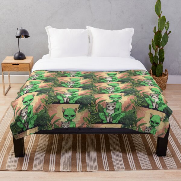 Aperçu de l'œuvre un extraterrestre vert câlinant un chat Exotic Shorthair avec un fond tropical. créée et vendue par tileartwork.