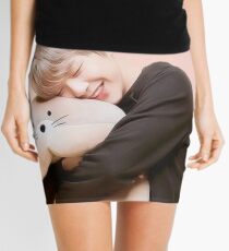 Kang Daniel Mini Skirt