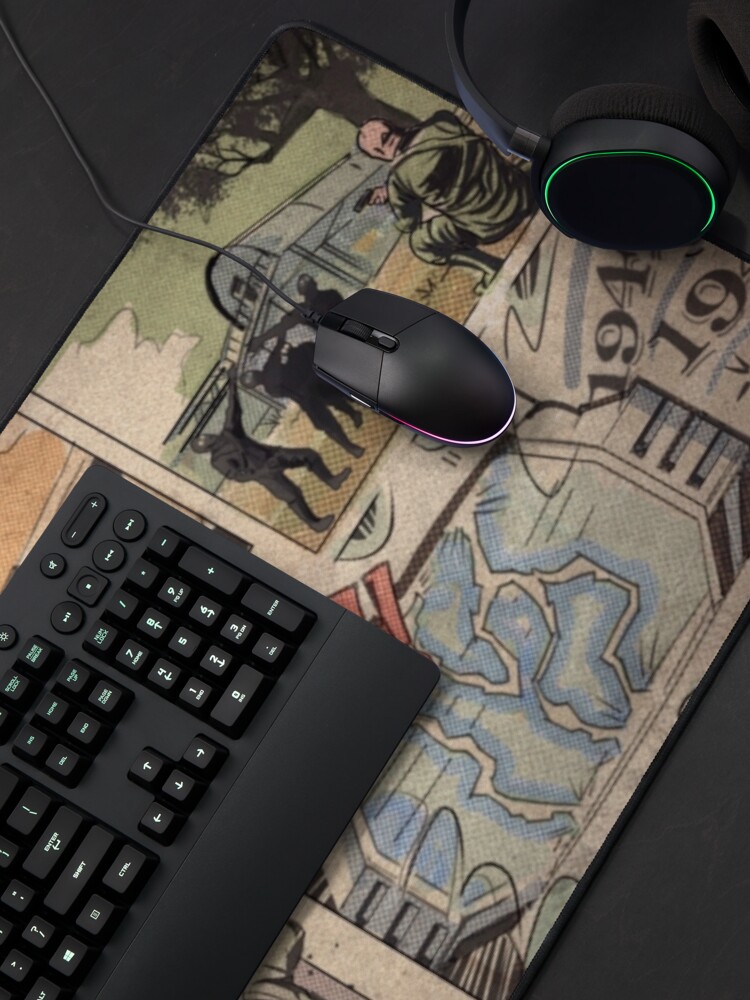 Aperçu 4 sur 5. Tapis de souris avec l'œuvre Écran de chargement de COD Zombies Kino Der Toten créée et vendue par MallcopMemoirs.