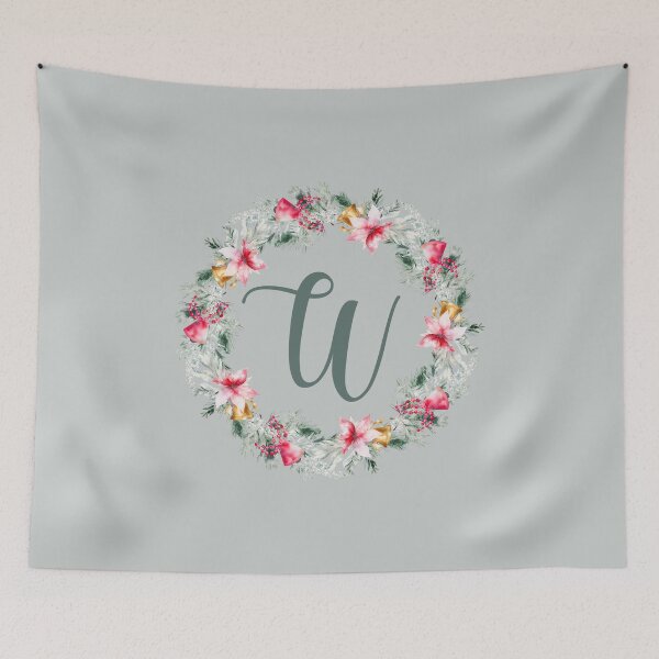 Aperçu de l'œuvre Poinsettia personnalisé : couronne de Noël monogramme W créée et vendue par EmeraldeaDesign.