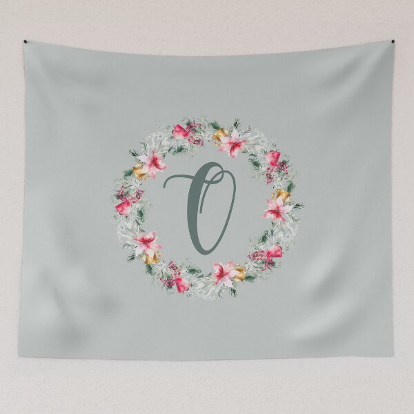 Aperçu de l'œuvre Poinsettia personnalisé : couronne de Noël monogramme O créée et vendue par EmeraldeaDesign.