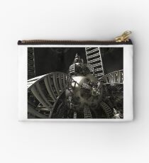 Zeniak Studio Pouch
