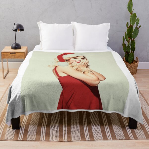 Item preview, Swiftmas designed and sold by kirbdoreshop.