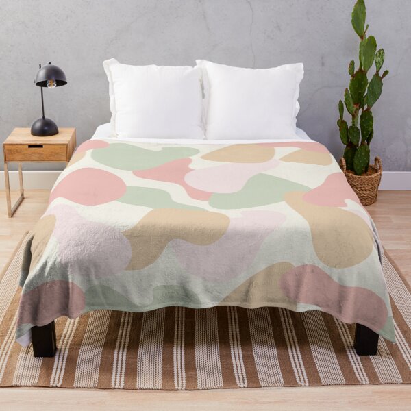 Artikelvorschau, camouflage_gated Pastellpalette entworfen und verkauft von quinnhopp.