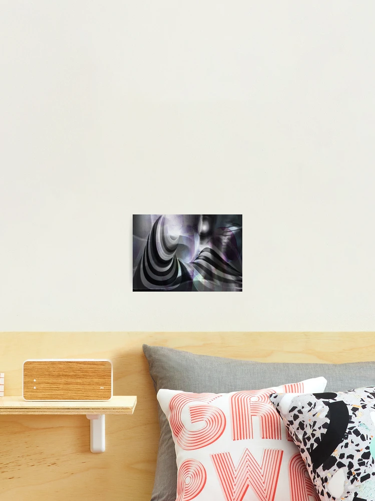Thumbnail 2 von 3, Fotodruck, He's Faceless designt und verkauft von Elizabeth Austin-Craig.