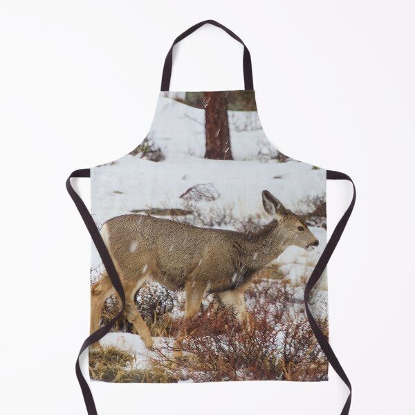 Aperçu de l'œuvre Cher pendant les chutes de neige en hiver créée et vendue par SafariByMarisa.