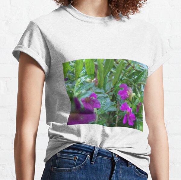 Abstract Purple Flowers: Original Photography by Jennifer Lee Lawson Classic T-Shirt