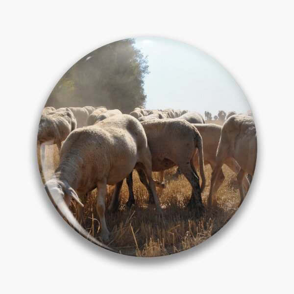Artikelvorschau, Goat farm - Funny goat - white goat entworfen und verkauft von animal-animal.