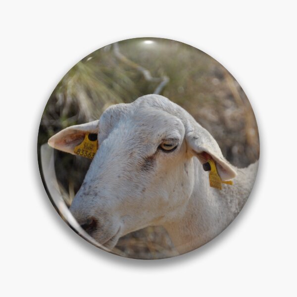 Artikelvorschau, Goat farm - Funny goat - white goat entworfen und verkauft von animal-animal.