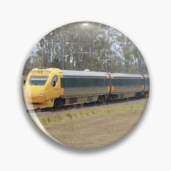 Artikelvorschau, Queensland Rail Travel Tilt Train in der Nähe von Gympie, Australien entworfen und verkauft von Rail Town Productions.