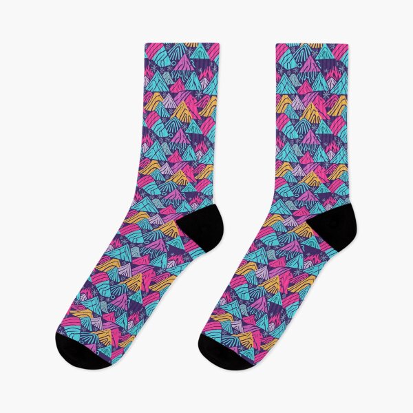Artikelvorschau, Bright Winter / Clear Winter pattern, skin-tone matching, personal color analysis, PCA, colorful mountains entworfen und verkauft von look4seasons.
