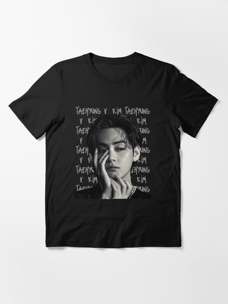 V Kim Taehyung layover BTS