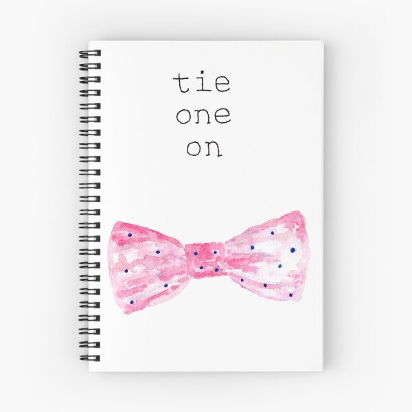 Aperçu de l'œuvre Bow Tie, Kentucky Derby, Cocktail, Sud, Rose, Bleu créée et vendue par CleverlyInspired.