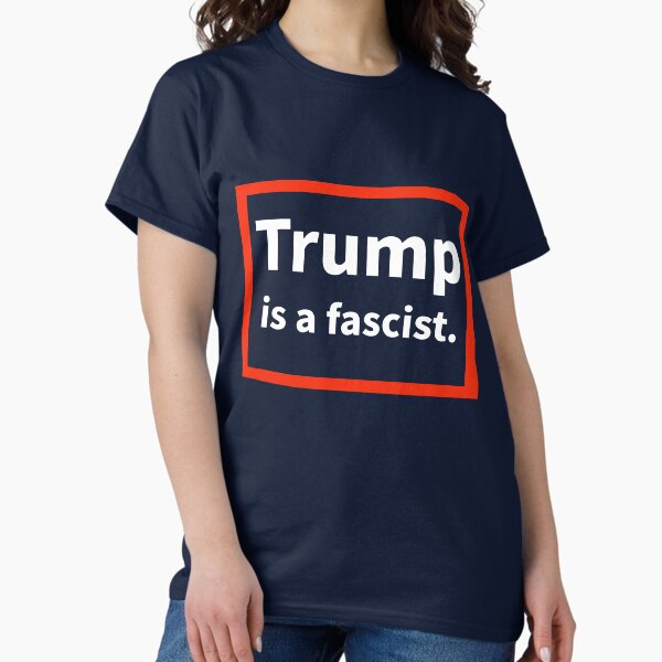 Vista previa del artículo con la obra «Trump es un fascista.», diseñado y vendido por Rachel the Artist .