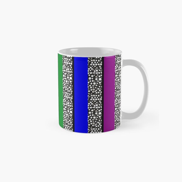 Vista previa del artículo con la obra «Gotas de lluvia yo pero gay», diseñado y vendido por CushyNest.