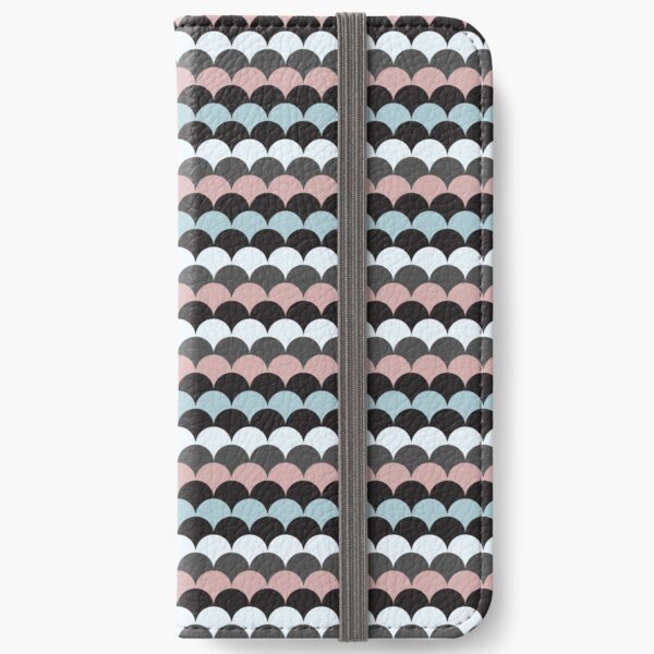 RC015 Scallop Circles iPhone Wallet