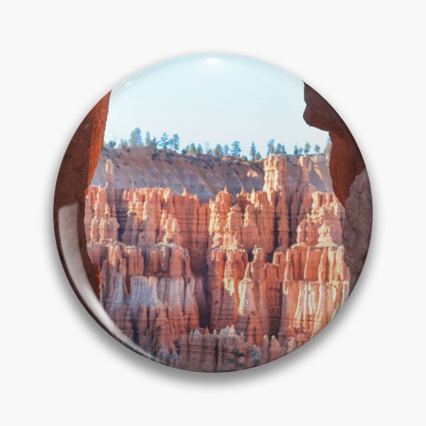 Artikelvorschau, Blick auf den Peaking Through the Hoodoos entworfen und verkauft von kenedyraemedia.