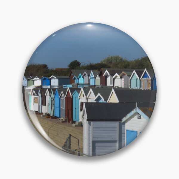 Artikelvorschau, Strandhütten und Sand, Walton-on-the-Naze entworfen und verkauft von wiggyofipswich.