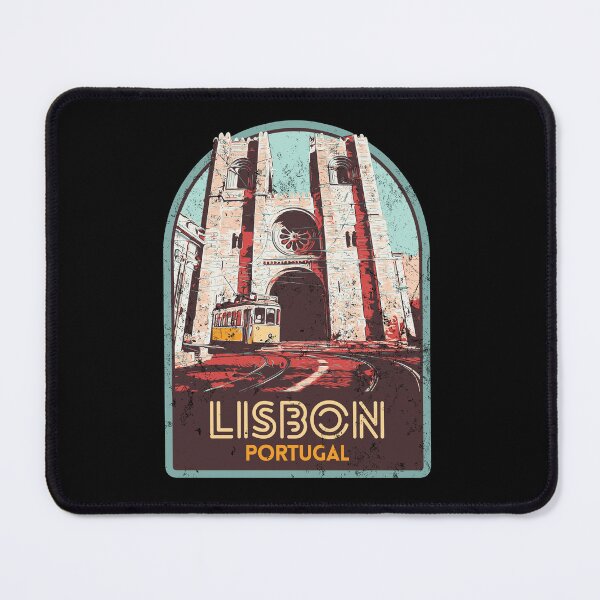 Aperçu de l'œuvre Illustration de la cathédrale et du tramway de Lisbonne créée et vendue par Lemomo-artworks.