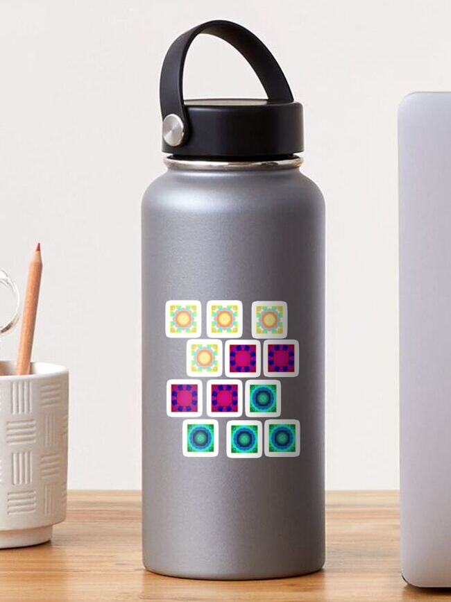 Aperçu 1 sur 3. Sticker avec l'œuvre ROSACE 3 SAVEURS : CITRON CERISE MENTHE créée et vendue par KPWU.
