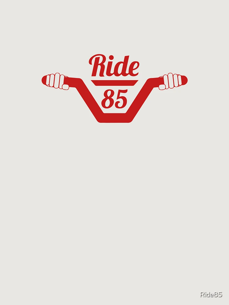 Aperçu 6 sur 6. Sweatshirt premium oversize avec l'œuvre Guidons Ride85 - Boxxer Rouge créée et vendue par Ride85.