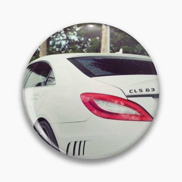 Aperçu de l'œuvre T-shirt CLS 63 AMG Blanc créée et vendue par GoldenKing9.