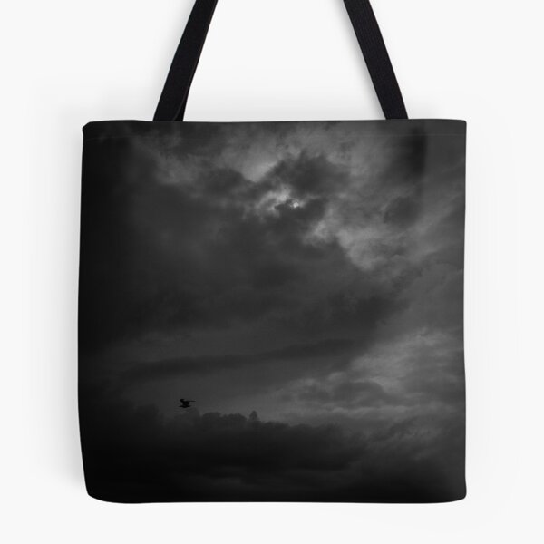 Artikelvorschau, Fine Art Cloudscape 2 - Monochrome Fotografie entworfen und verkauft von Christopher Ball.