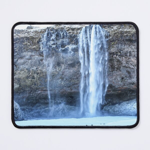 Artikelvorschau, Seljalandsfoss unterhalb des Eyjafjællajökul entworfen und verkauft von Hans Peðer Alfreð .