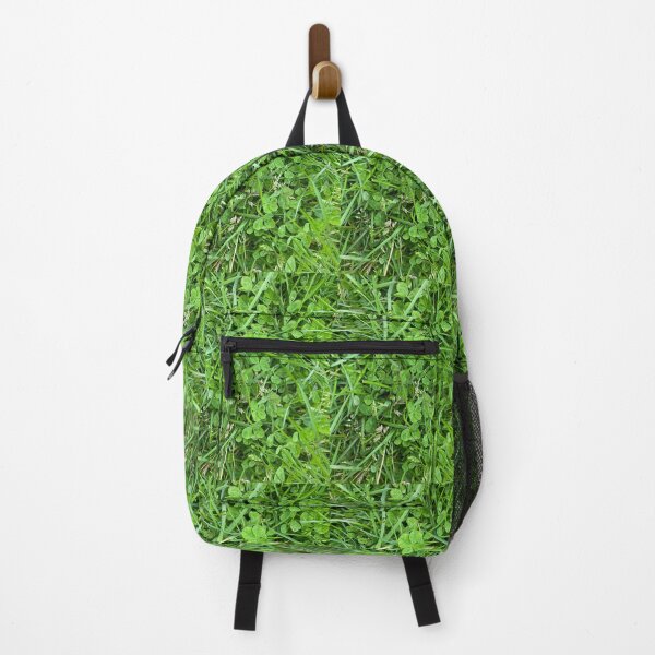 Artikelvorschau, How many lucky clovers do you see? entworfen und verkauft von Treasurebilia.