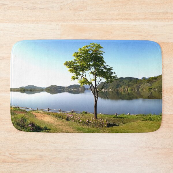 Item preview, Lago e cenário natural designed and sold by NAGNE.
