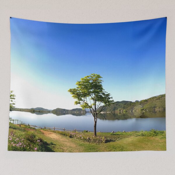 Item preview, Lago e cenário natural designed and sold by NAGNE.