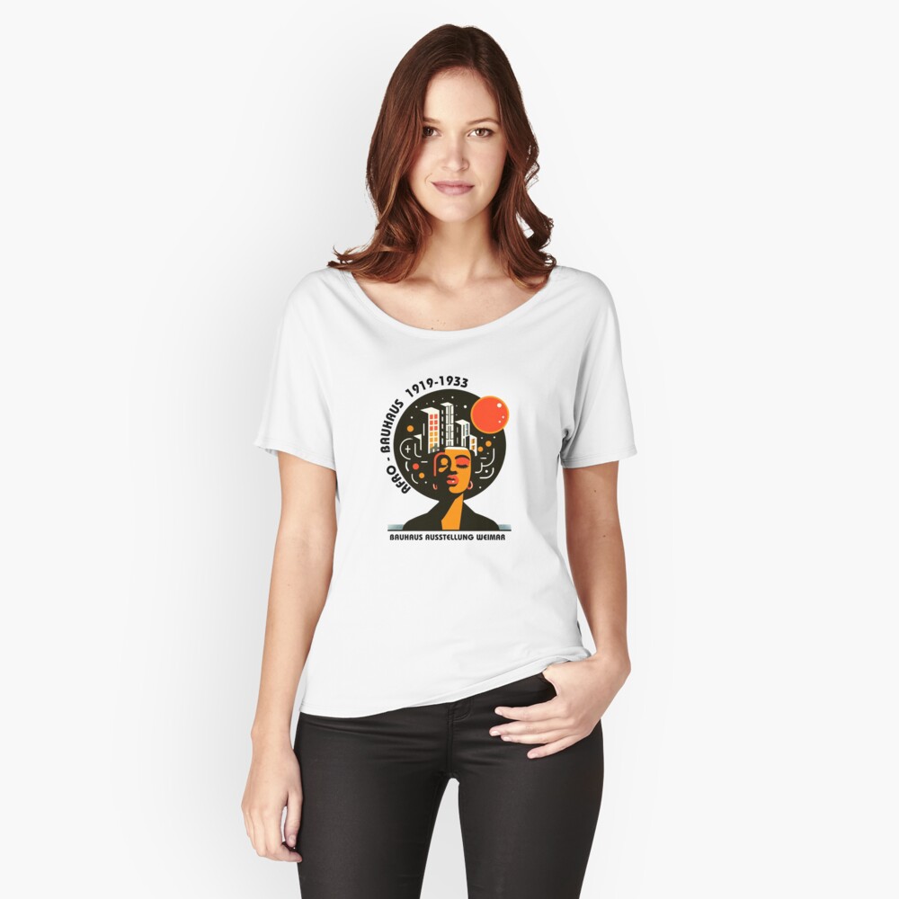 Aperçu de l'œuvre T-shirt coupe relax créée et vendue par Alkymias.